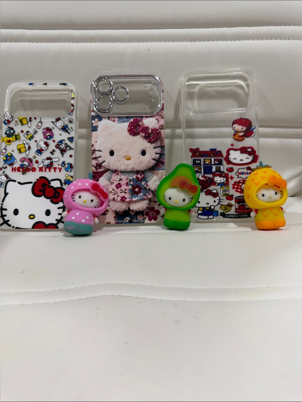 Hello Kitty Phone Cases iPhone 17 pro max